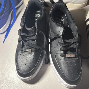 Nike Black and White Men's Sneakers